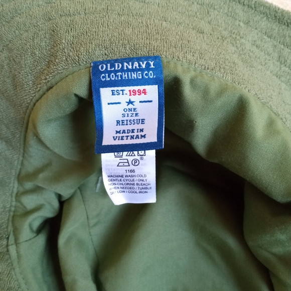 Old Navy Olive Green Bucket Hat - Picture 4 of 4